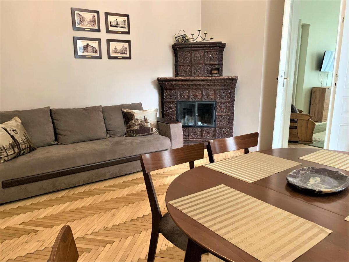 Glorious Apartment Near The Old City Liov Exterior foto