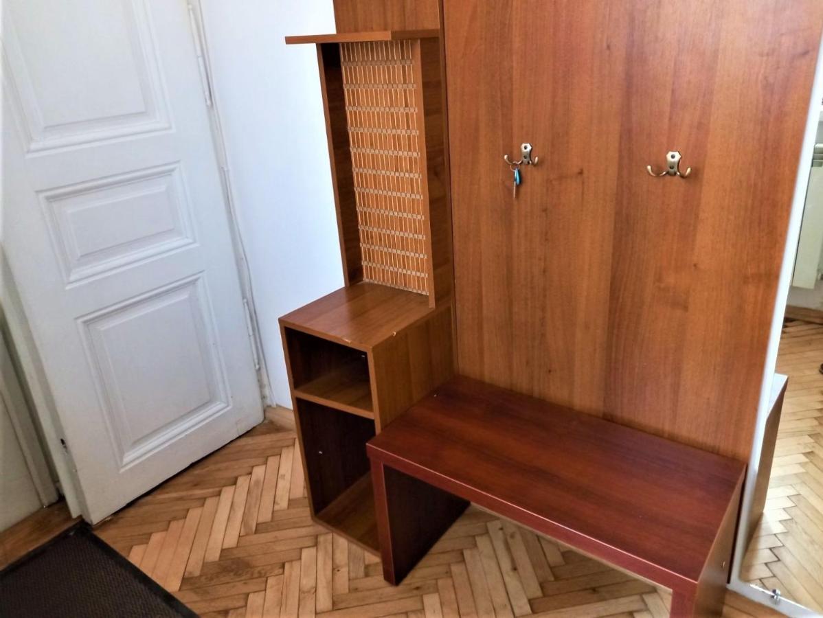 Glorious Apartment Near The Old City Liov Exterior foto