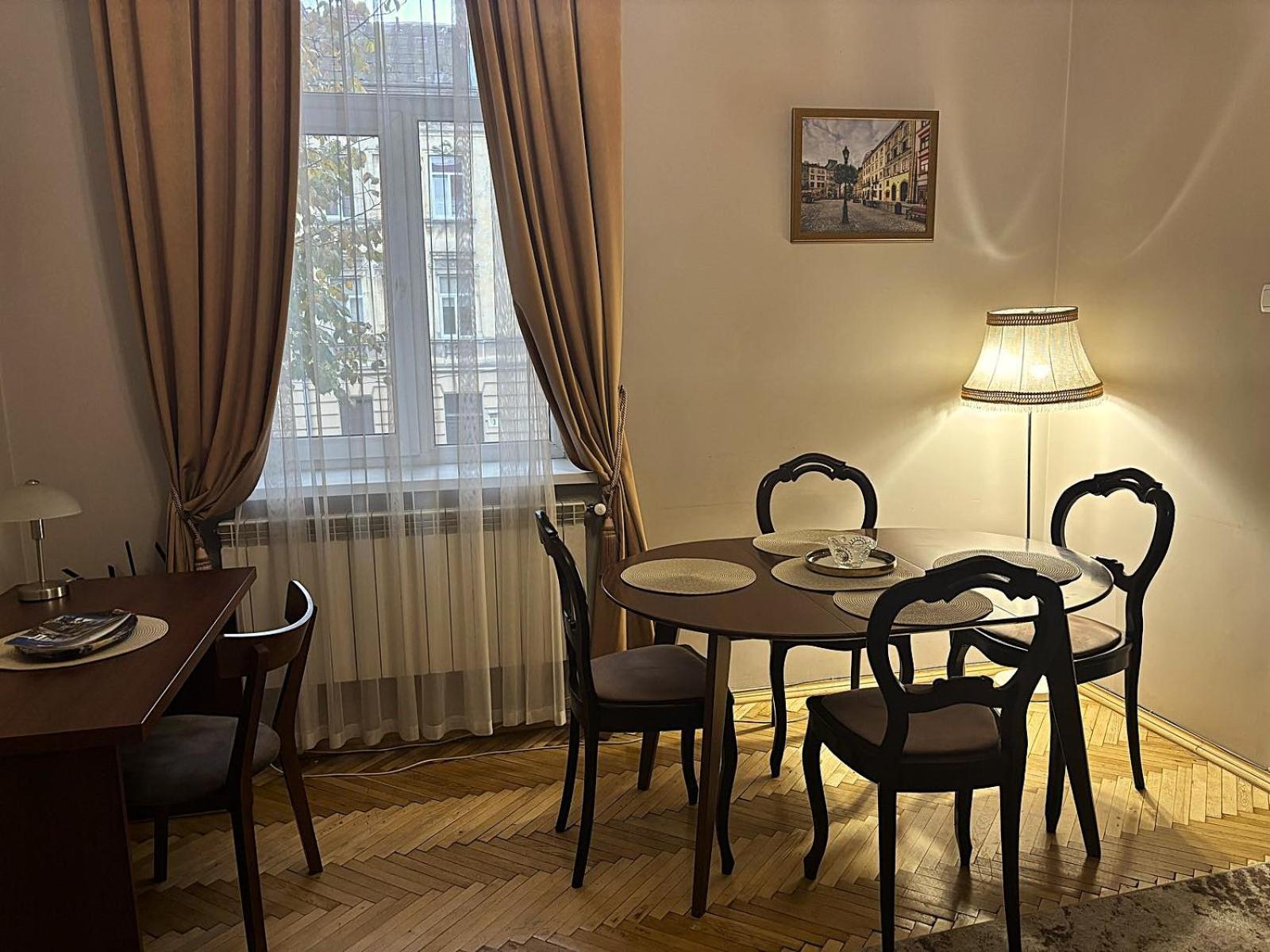 Glorious Apartment Near The Old City Liov Exterior foto