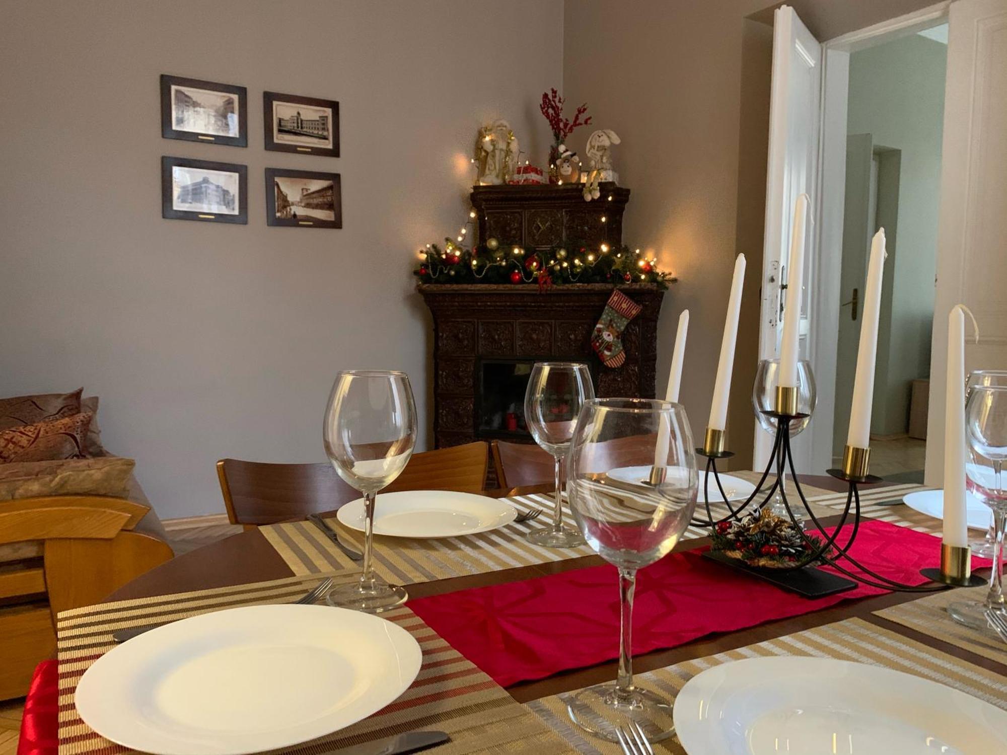 Glorious Apartment Near The Old City Liov Exterior foto